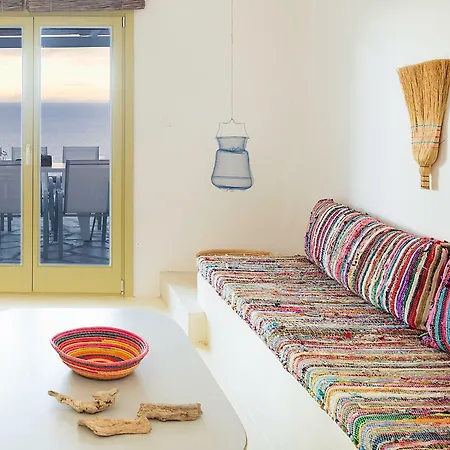 Kastellas Villas *